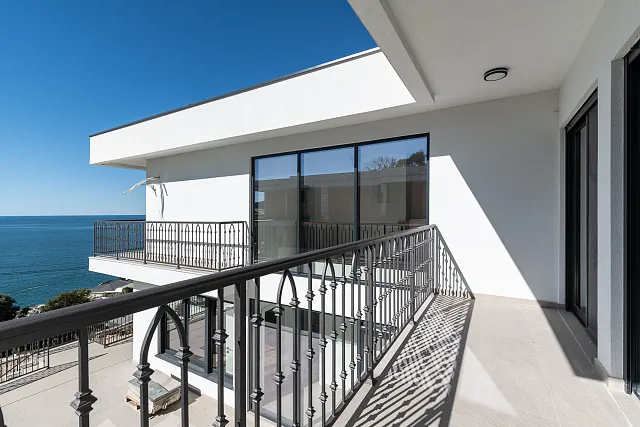  Two luxury villas in Utjeha, 250 m², with a garage — photo 8